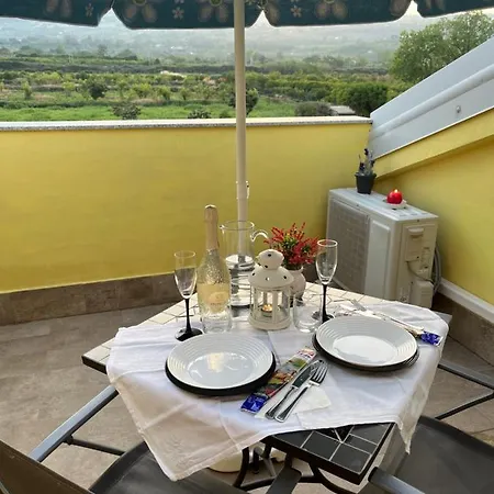 Yellow House * Fiumefreddo di Sicilia